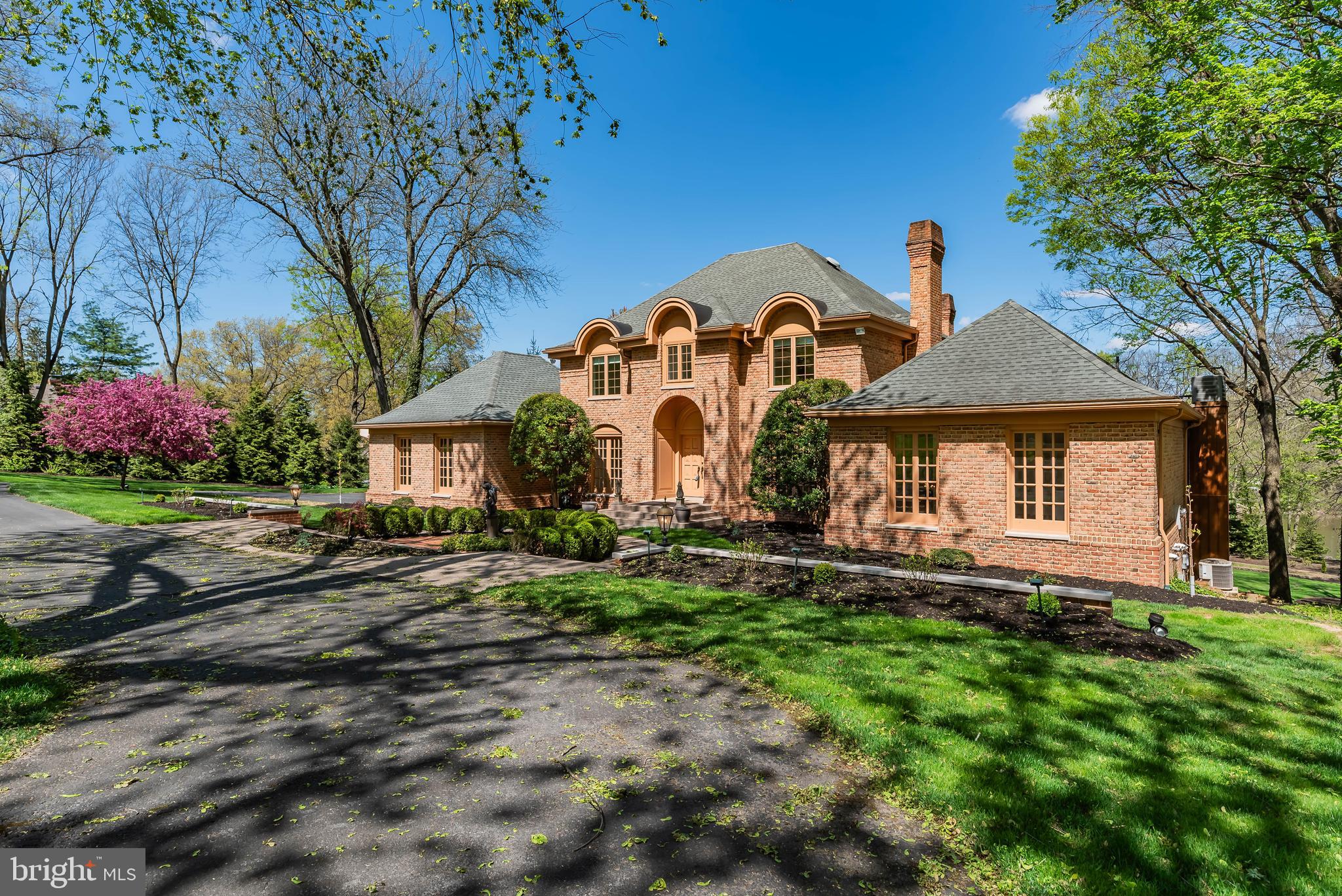 POINT RIDGE FARMS - Residential