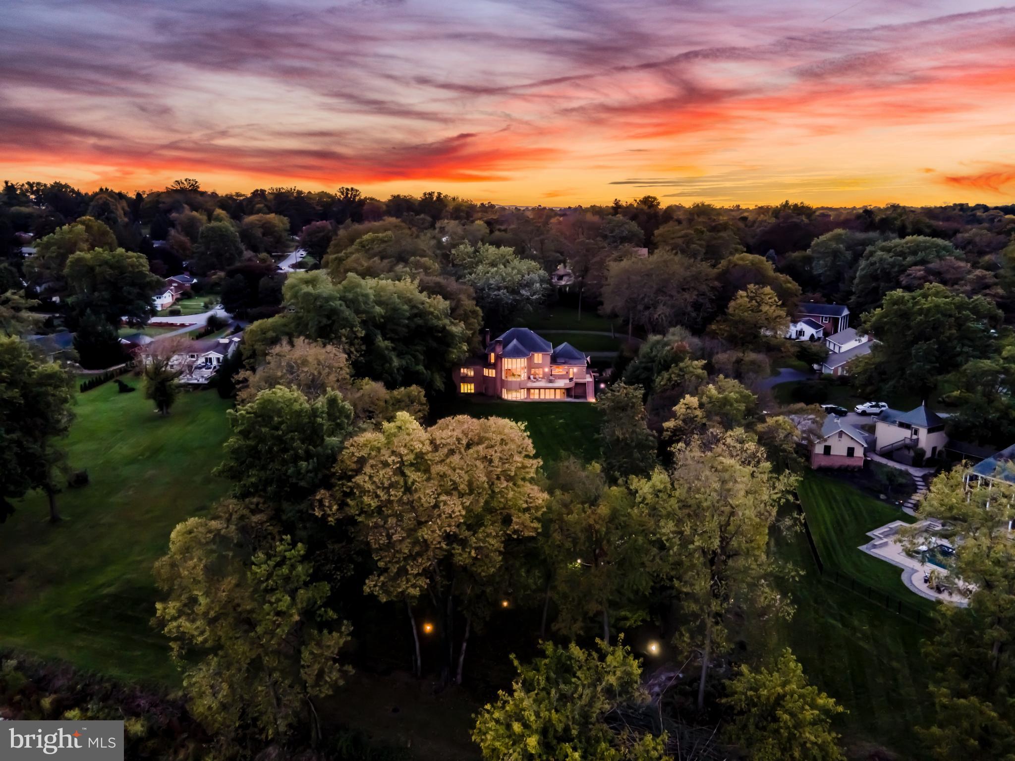 POINT RIDGE FARMS - Residential