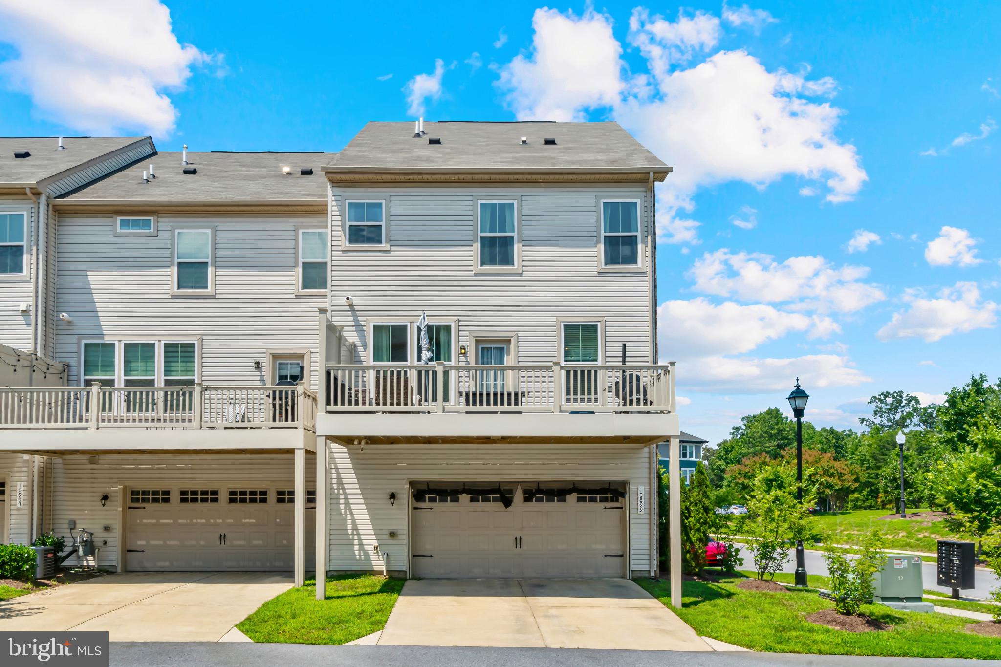 WESTCHESTER SQUARE - Residential