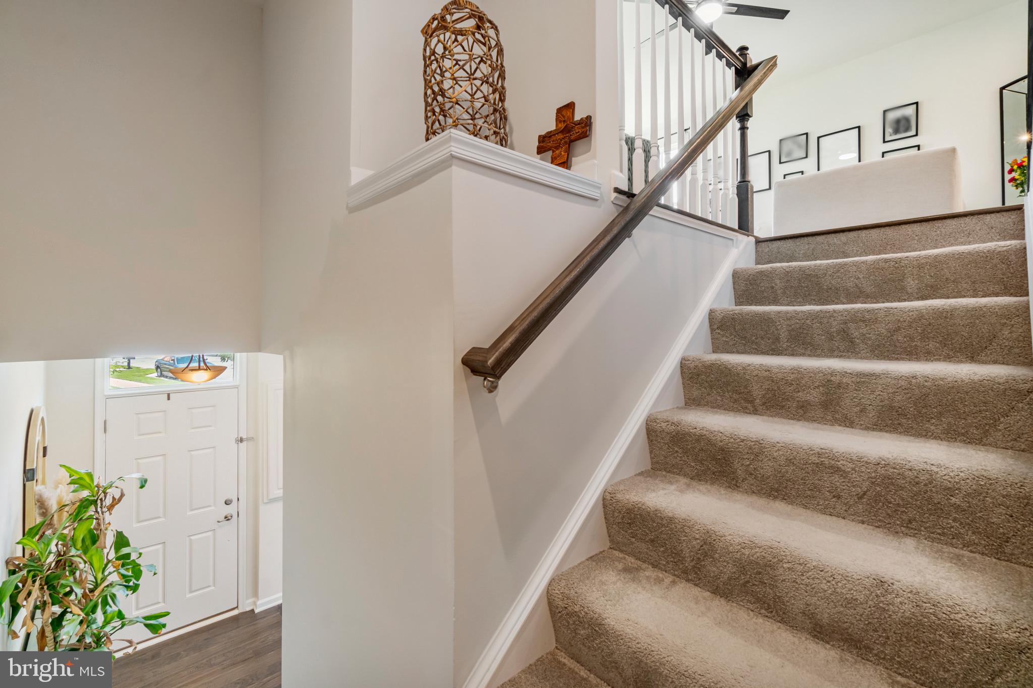 WESTCHESTER SQUARE - Residential