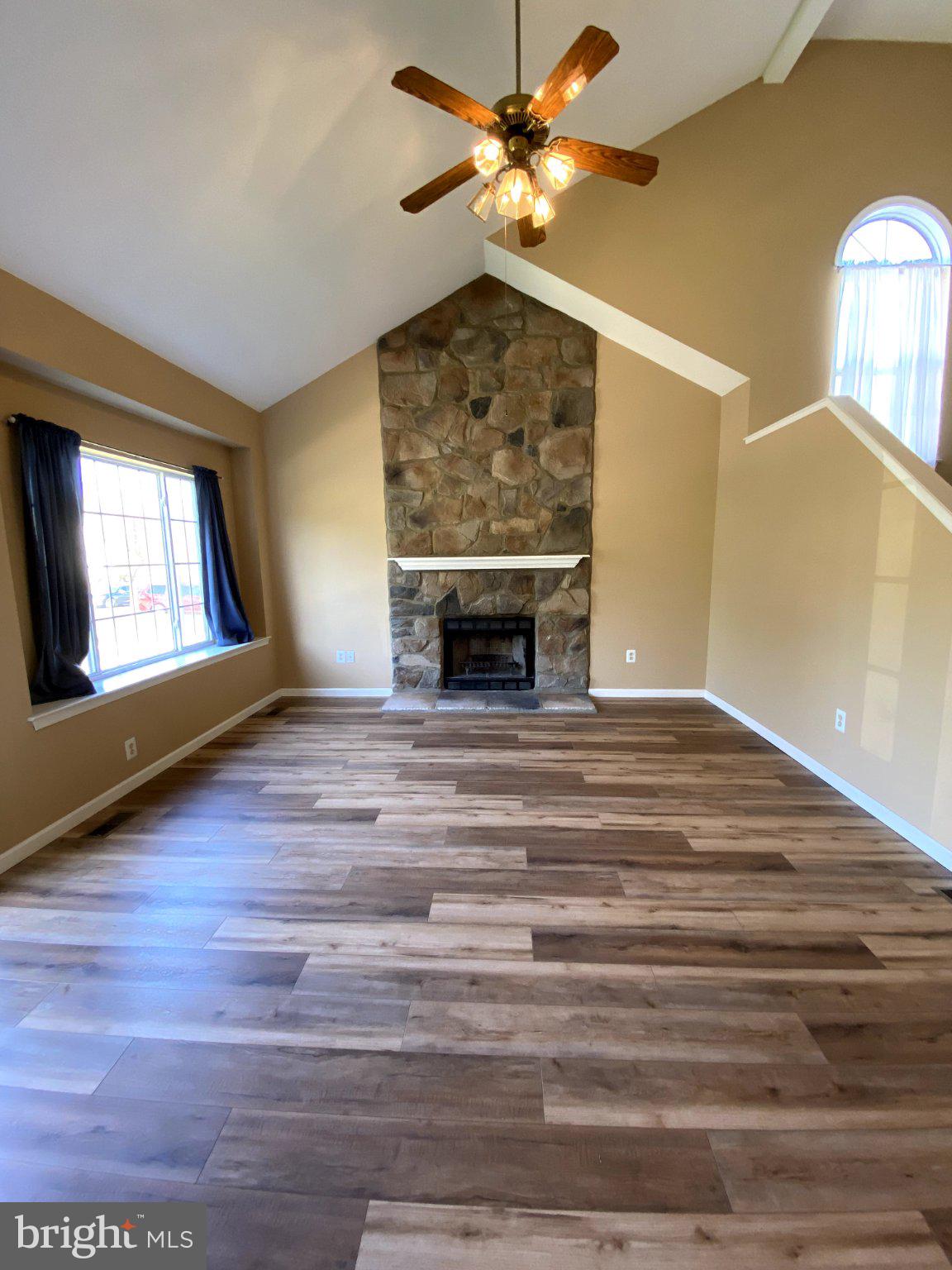 334 PONDVIEW DRIVE