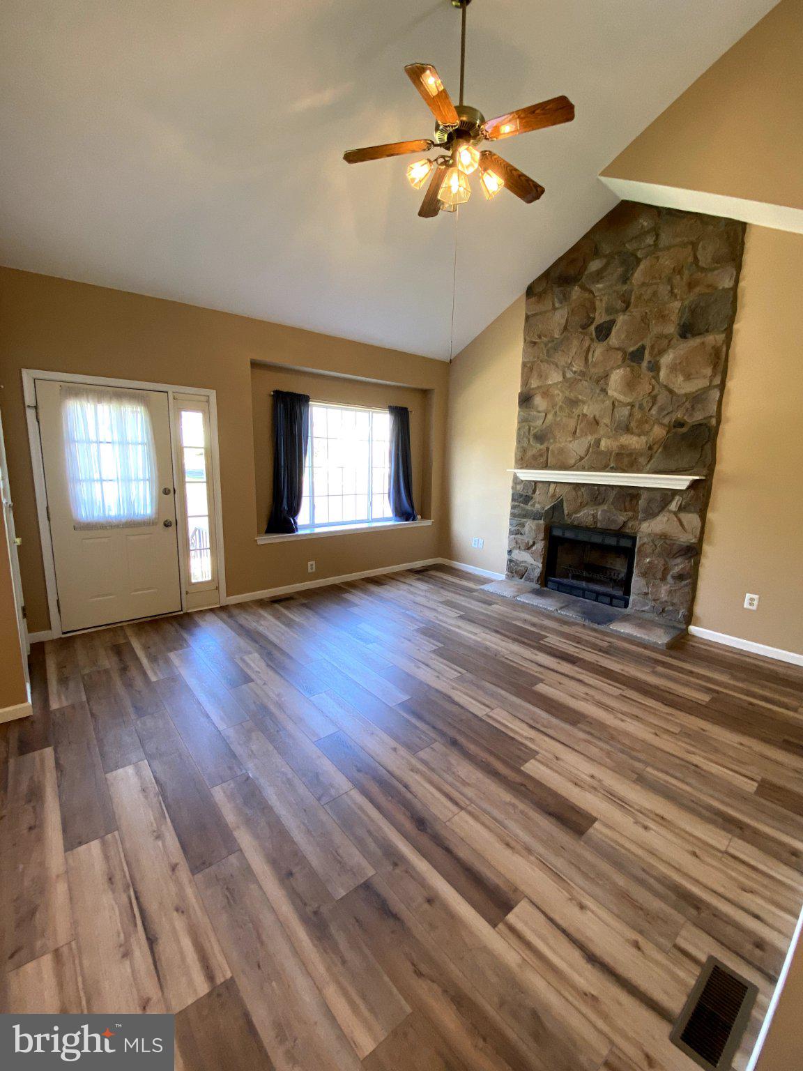 334 PONDVIEW DRIVE