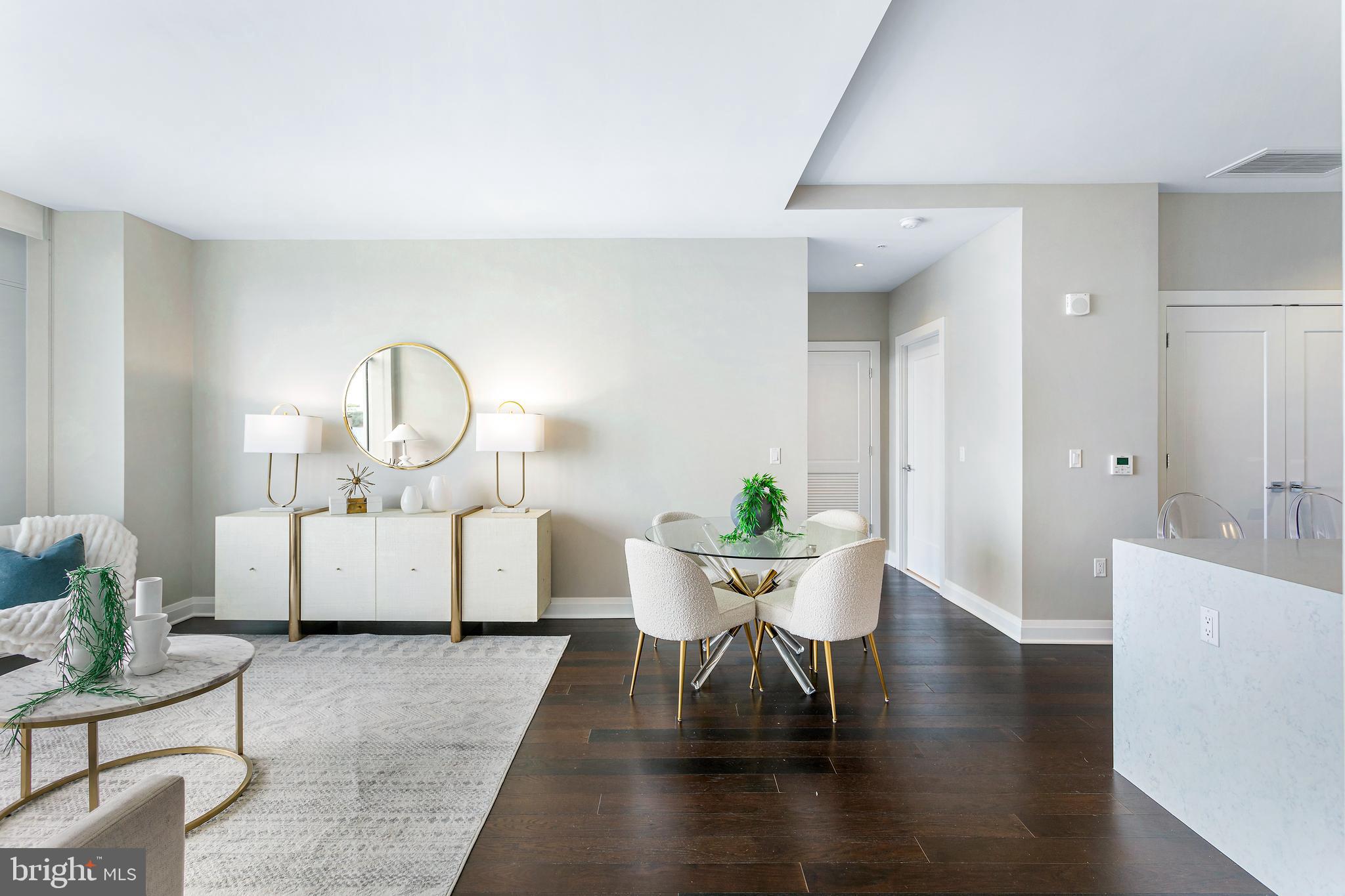 OLD TOWN ALEXANDRIA - Residential