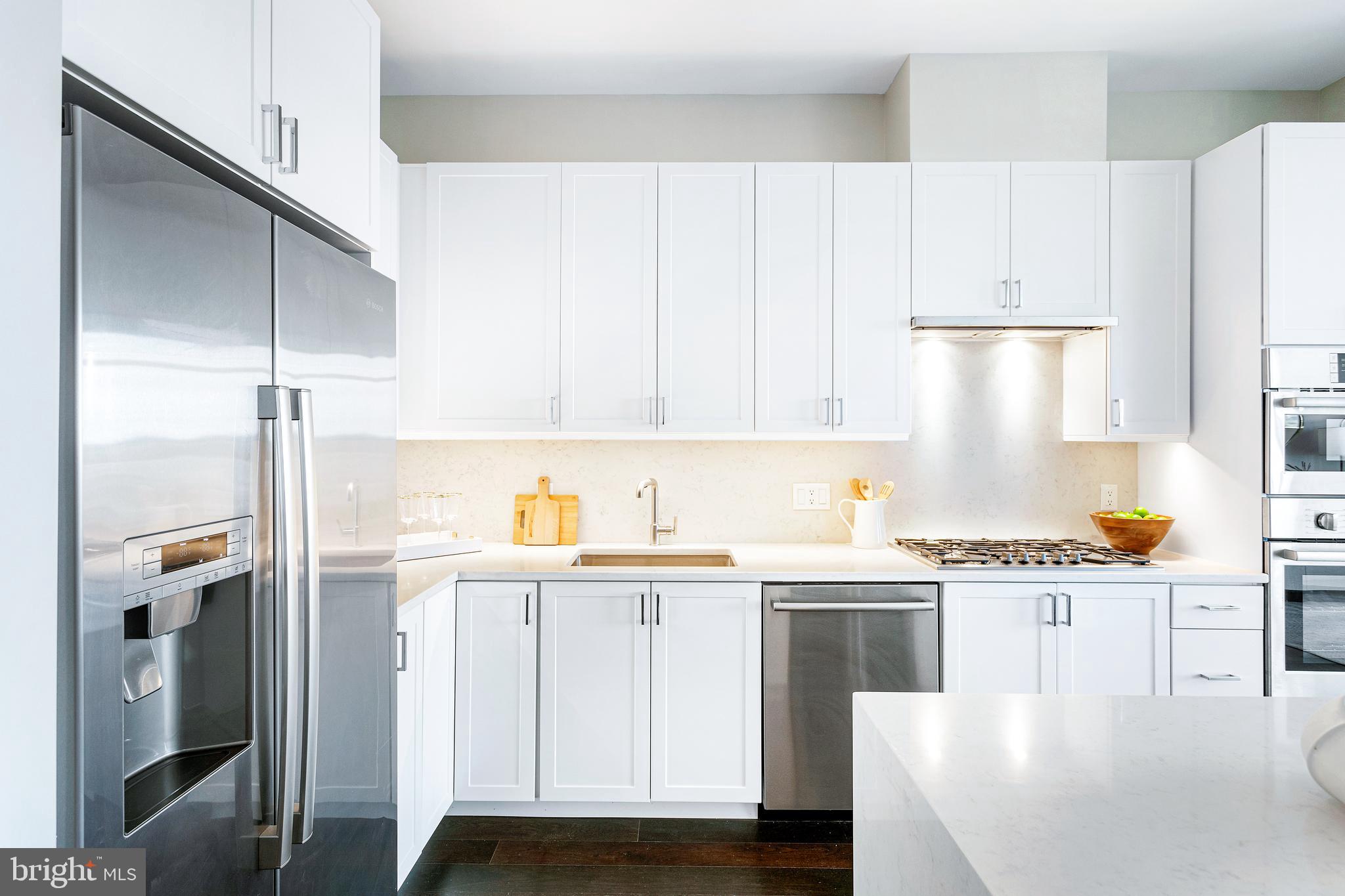 OLD TOWN ALEXANDRIA - Residential