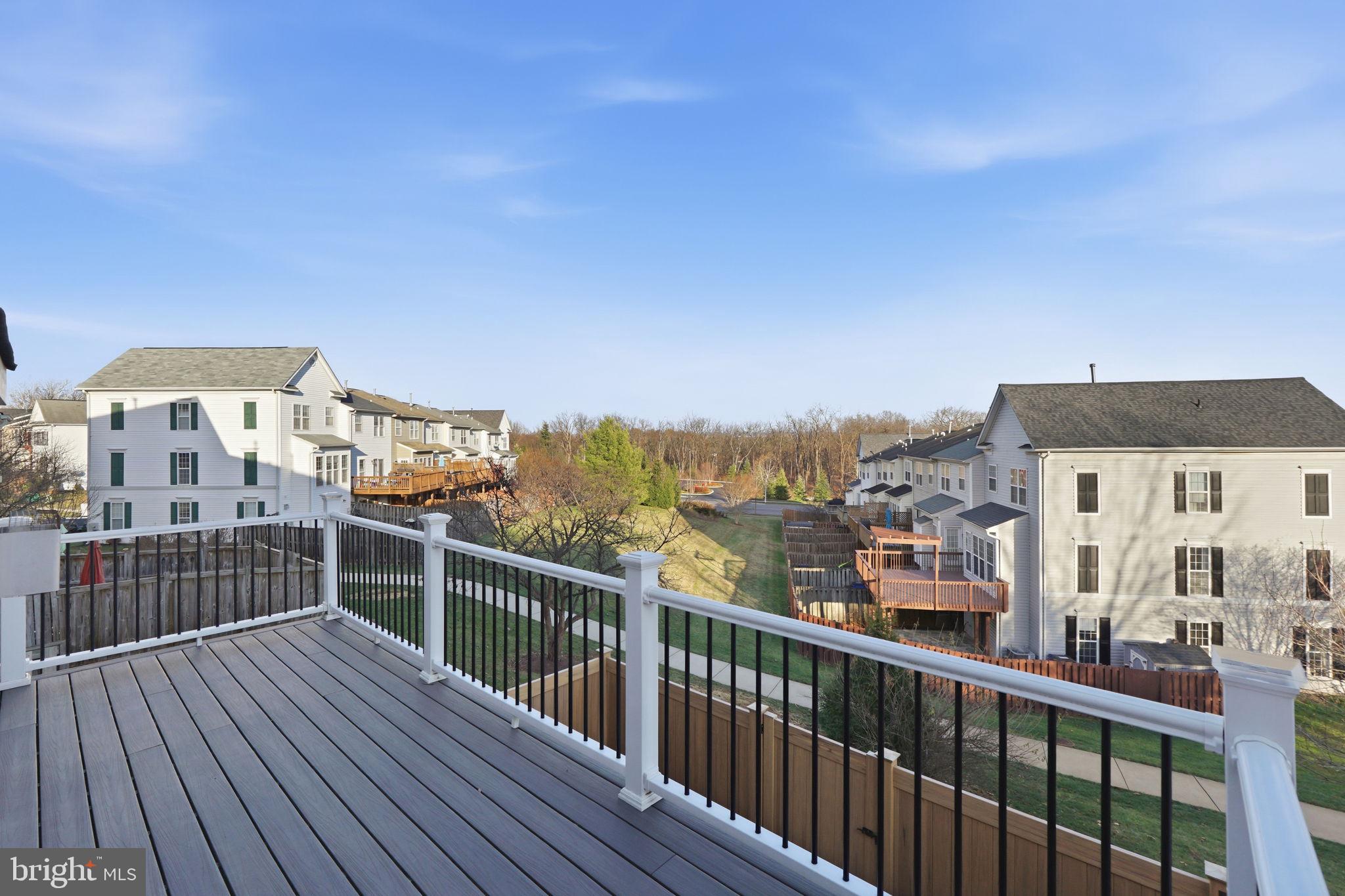 OVERLOOK - Residential Lease