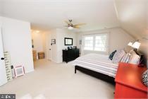 RESTON - Residential Lease