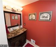 RESTON - Residential Lease