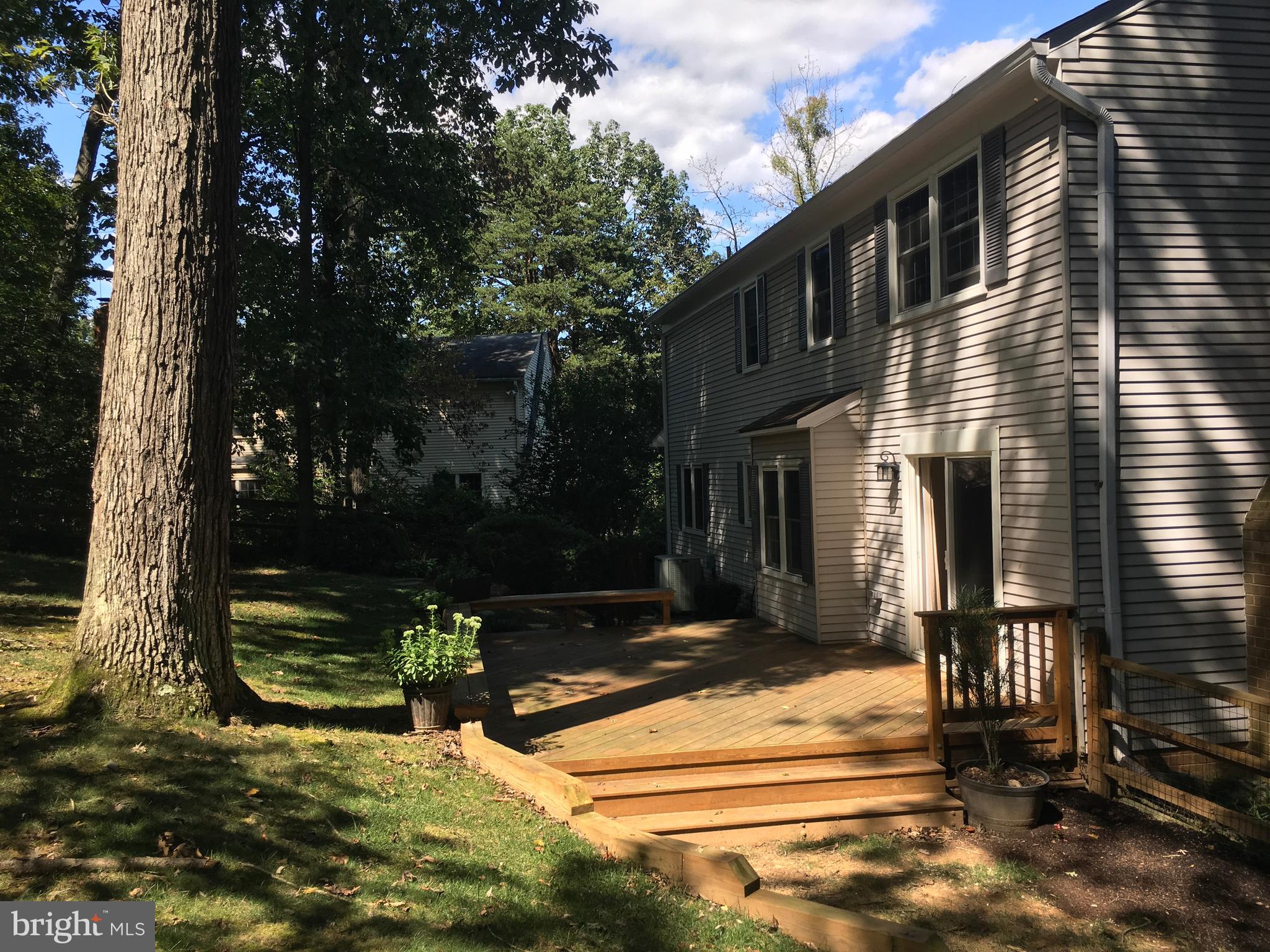 RESTON - Residential Lease