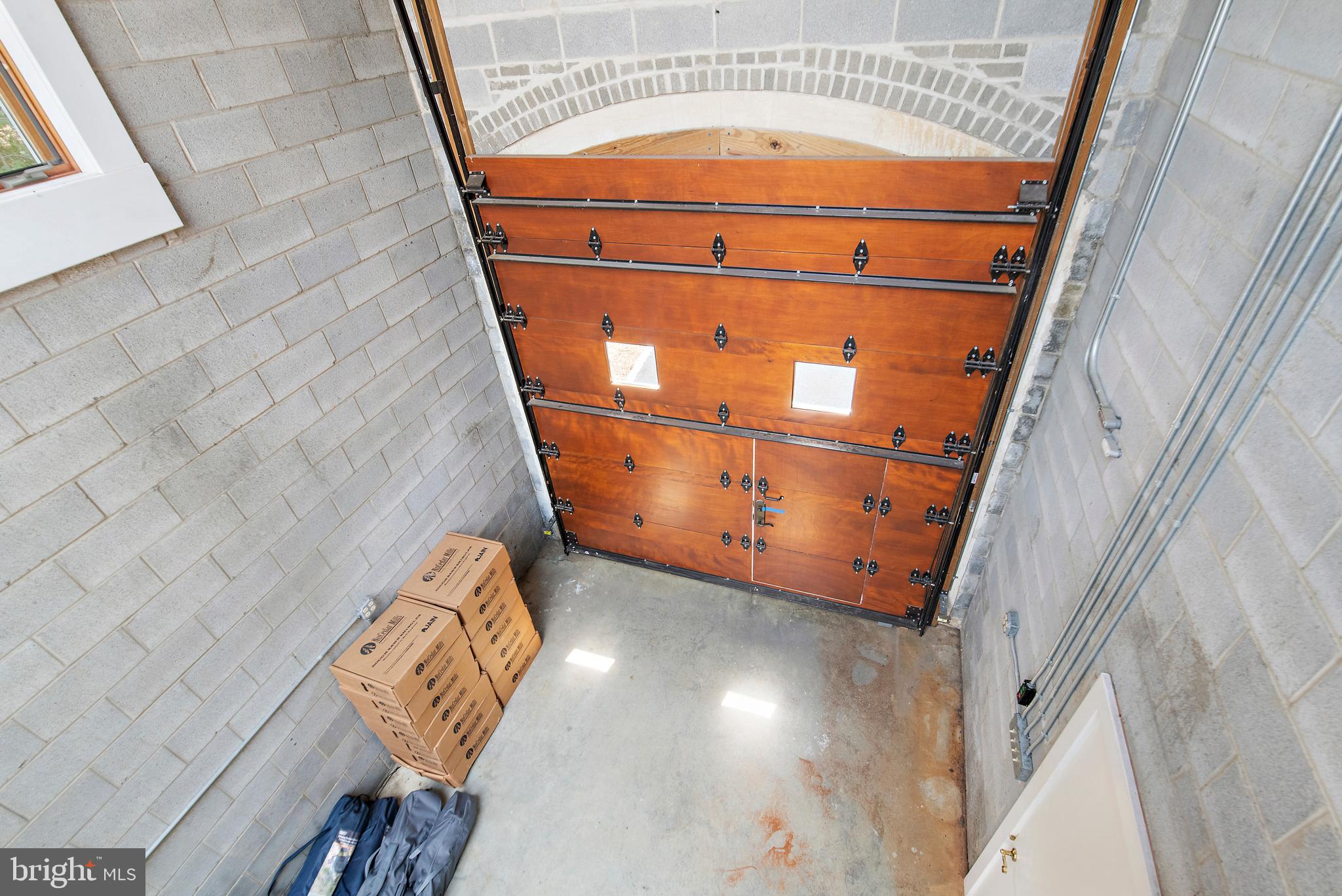 HARNESS CREEK - Residential