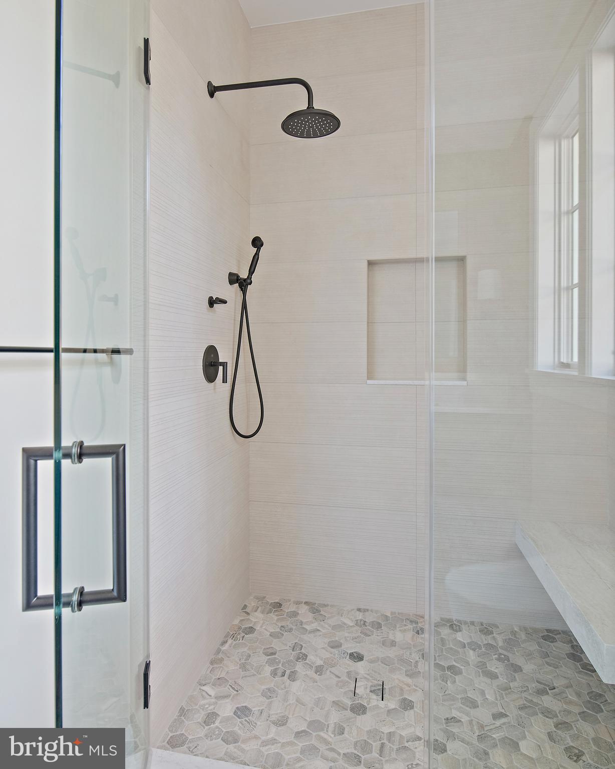 HARNESS CREEK - Residential