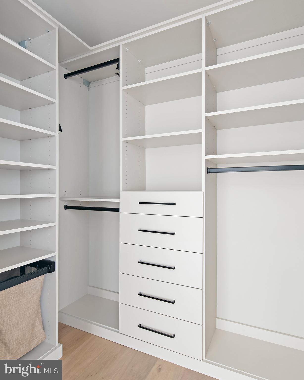 HARNESS CREEK - Residential