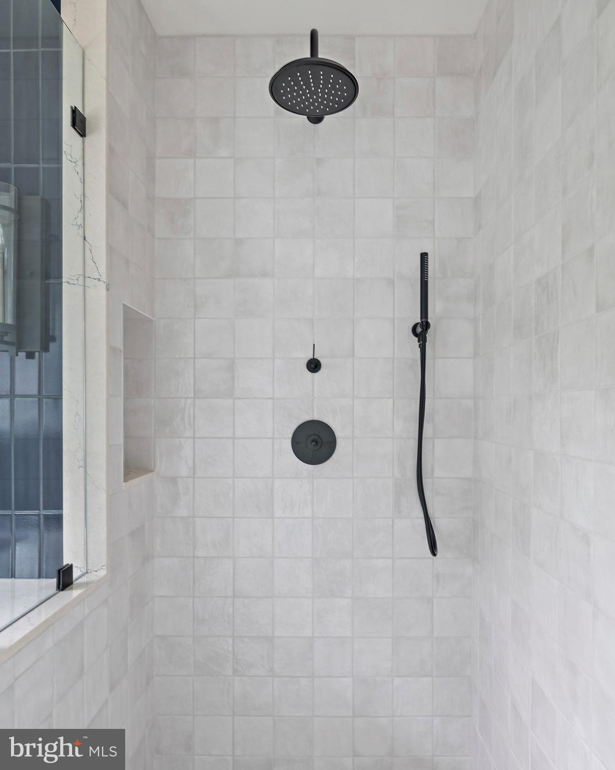 HARNESS CREEK - Residential