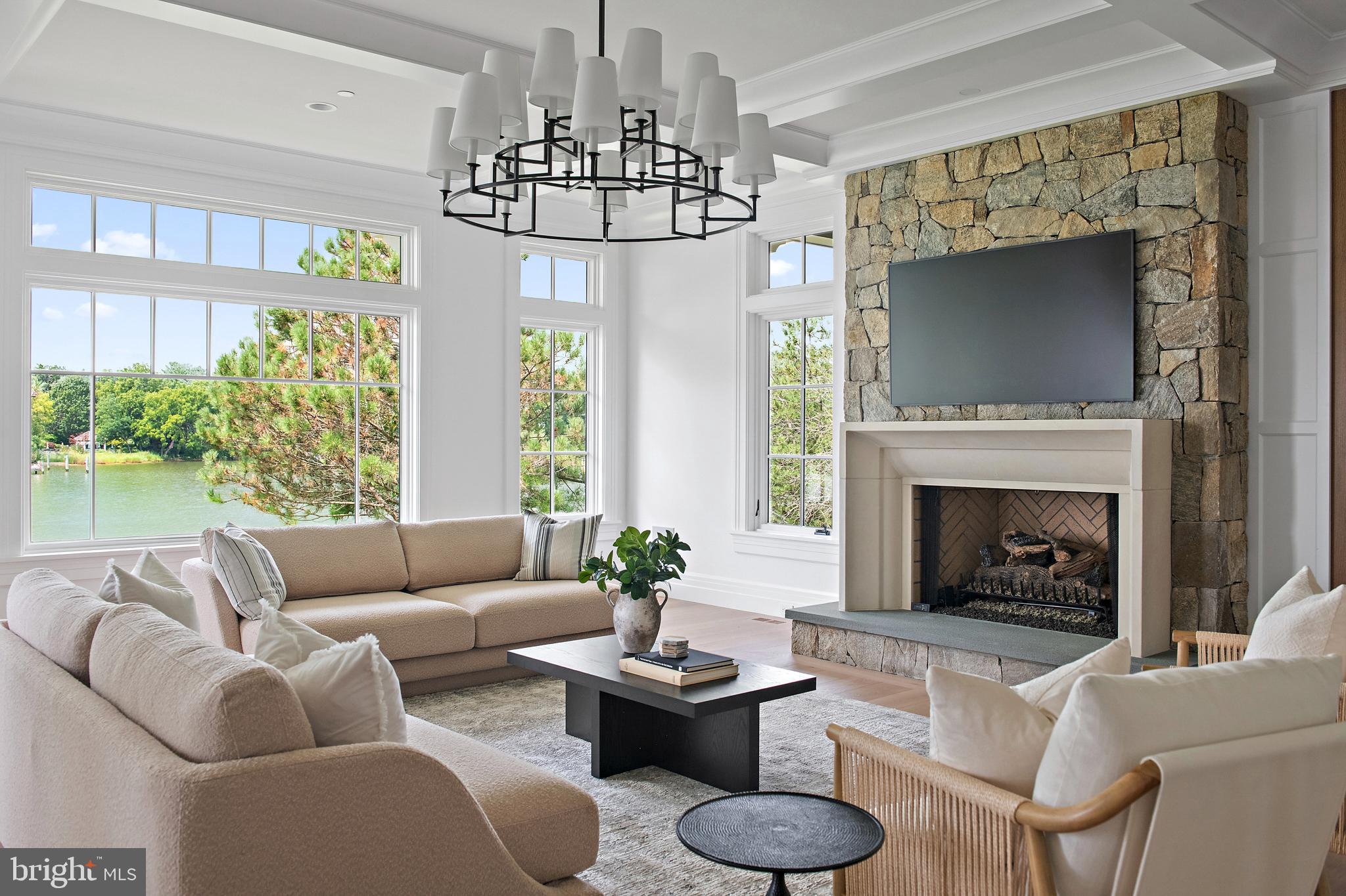 HARNESS CREEK - Residential