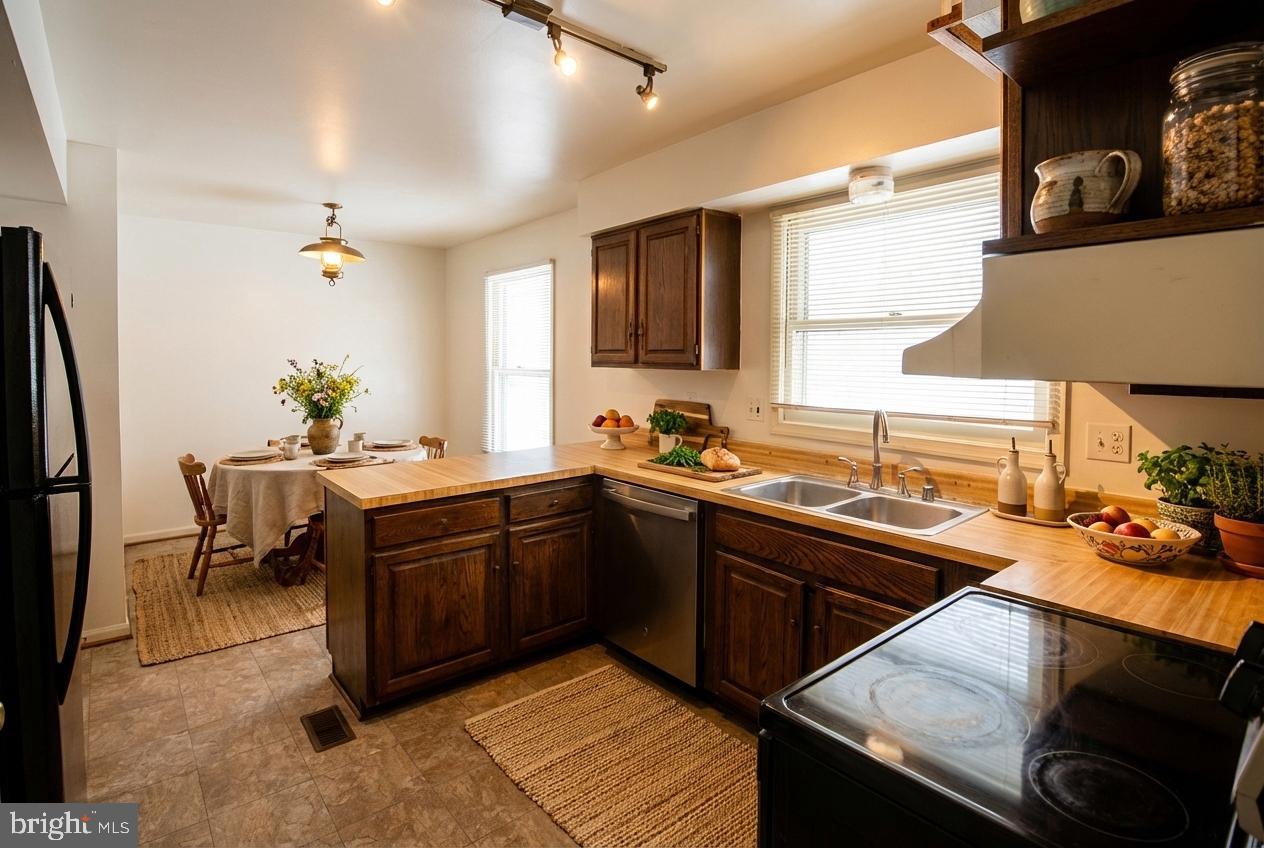 MILL CREEK SOUTH - Residential