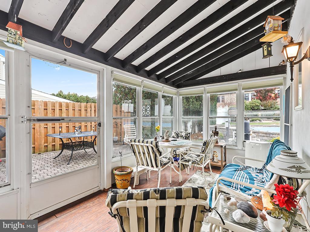 BURGUNDY HILLS - Residential