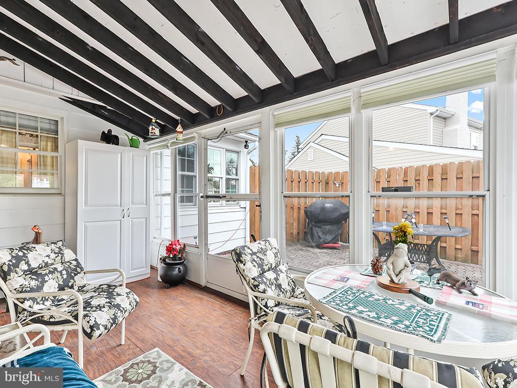 BURGUNDY HILLS - Residential