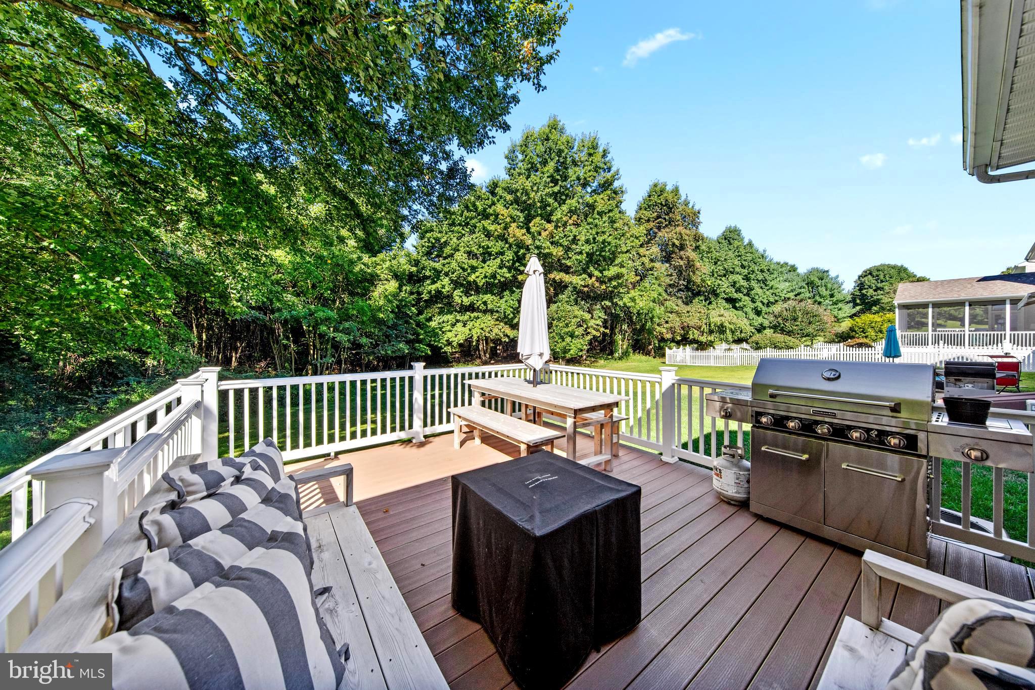 DEER SPRING - Residential