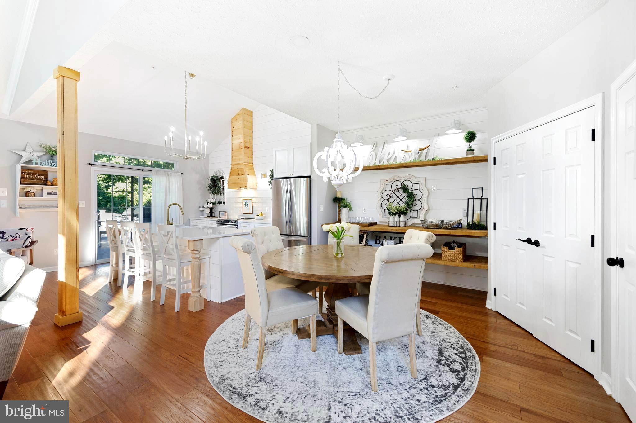 DEER SPRING - Residential