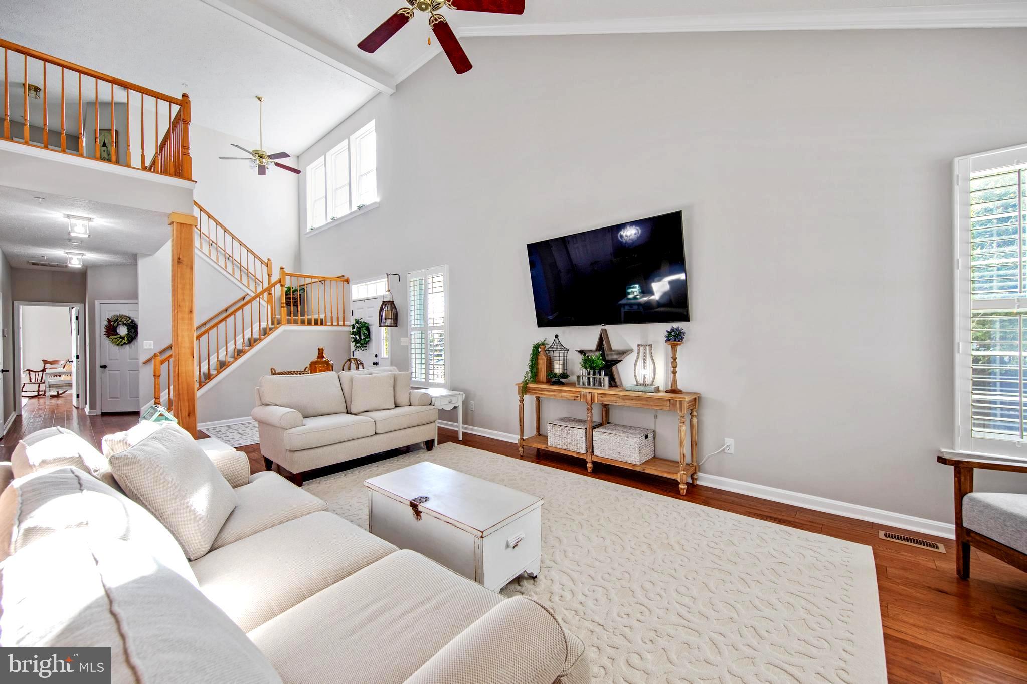 DEER SPRING - Residential