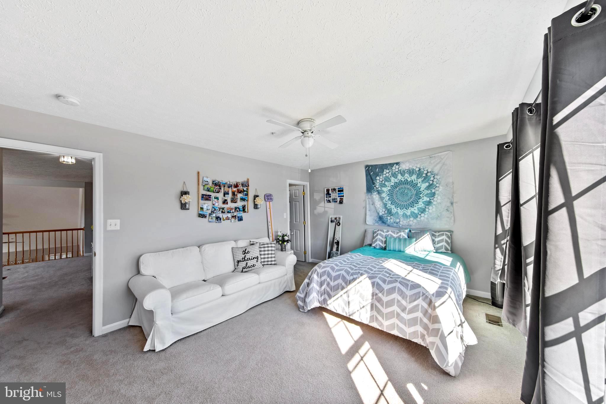 DEER SPRING - Residential