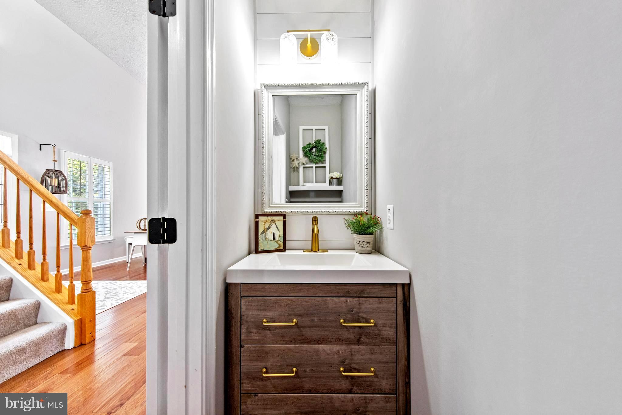 DEER SPRING - Residential