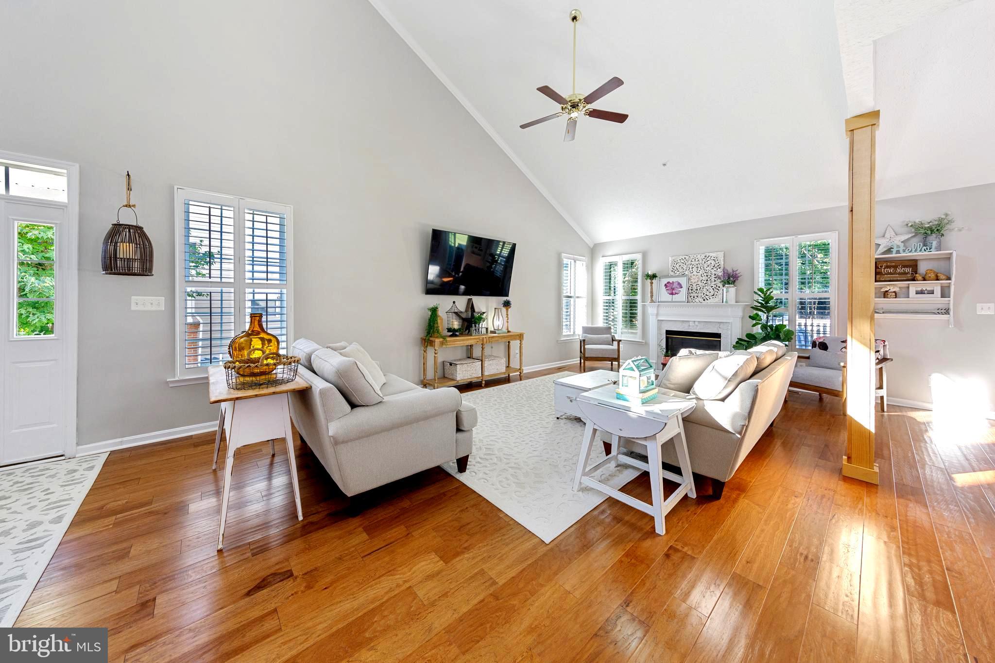 DEER SPRING - Residential