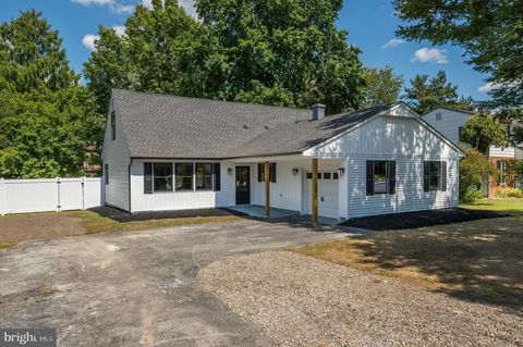 1976 GREENTREE ROAD CHERRY HILL NJ 08003