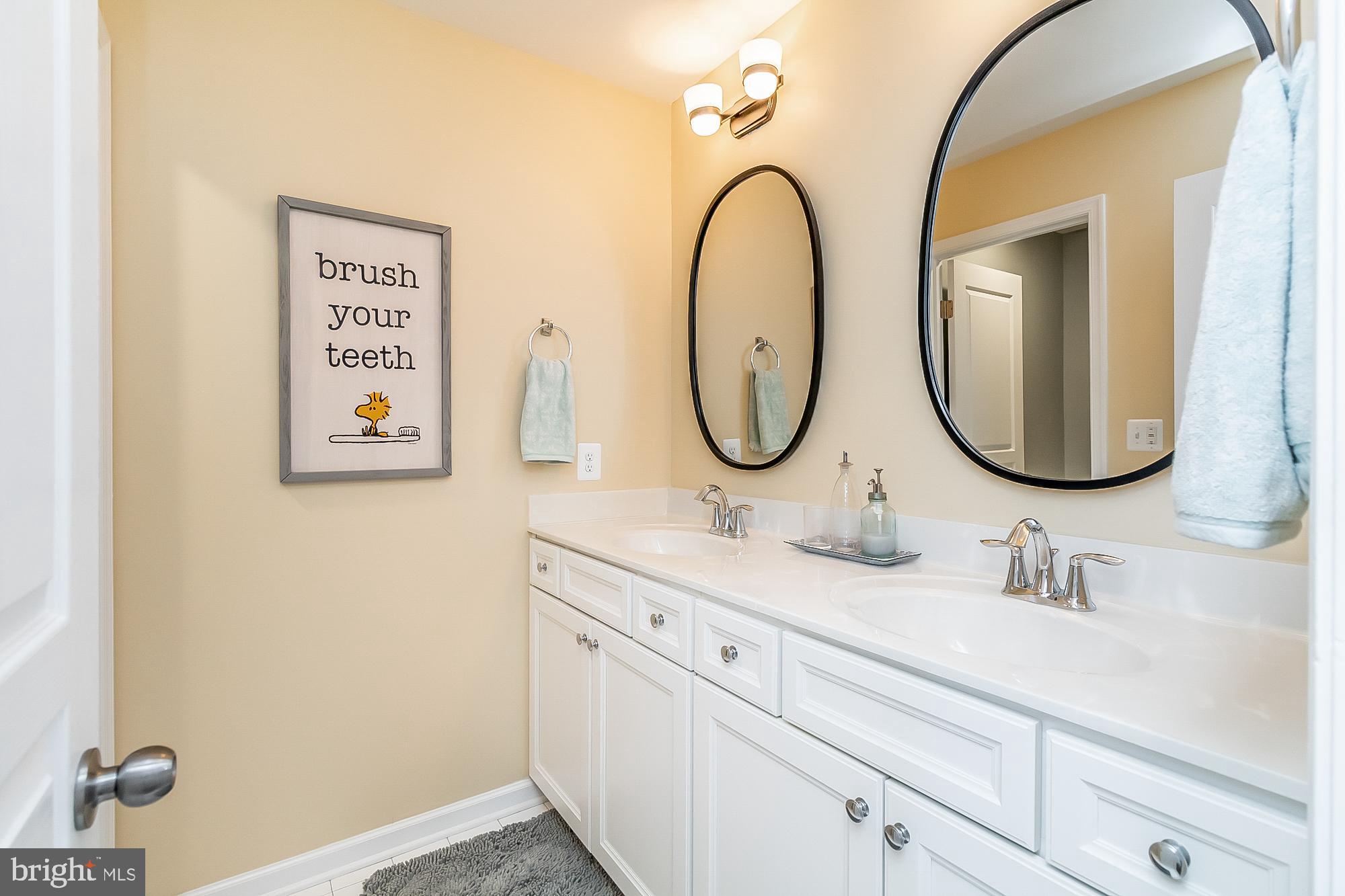 CROMWELL RIDGE - Residential