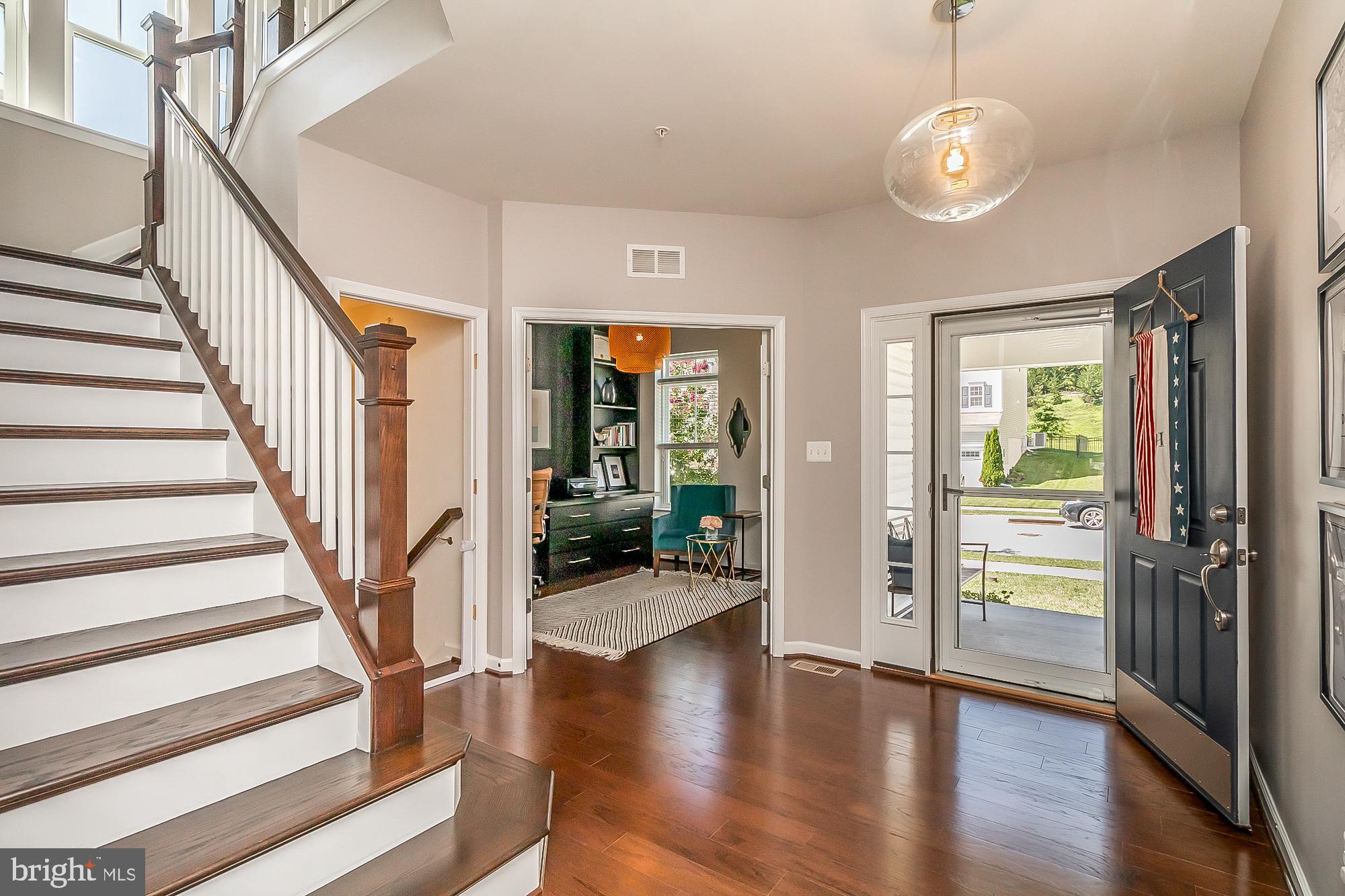 CROMWELL RIDGE - Residential