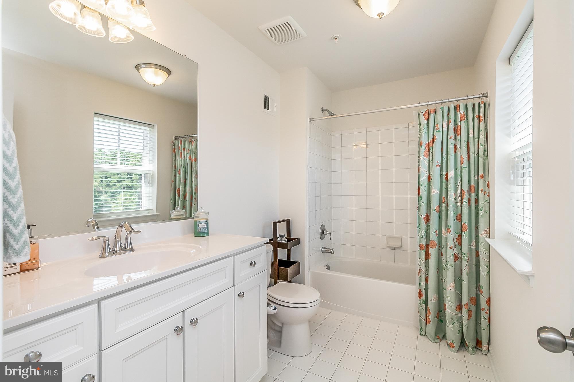 CROMWELL RIDGE - Residential