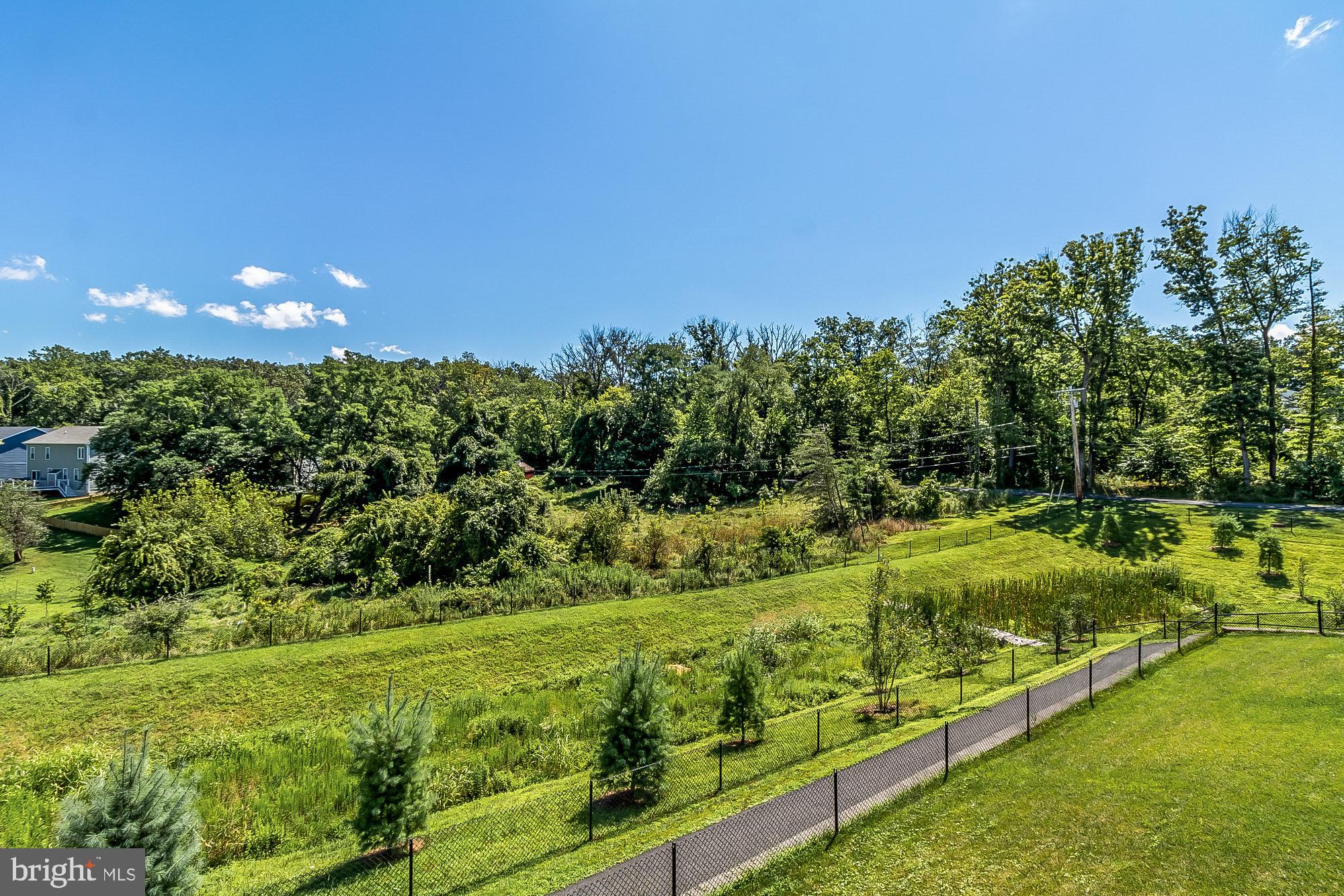 CROMWELL RIDGE - Residential