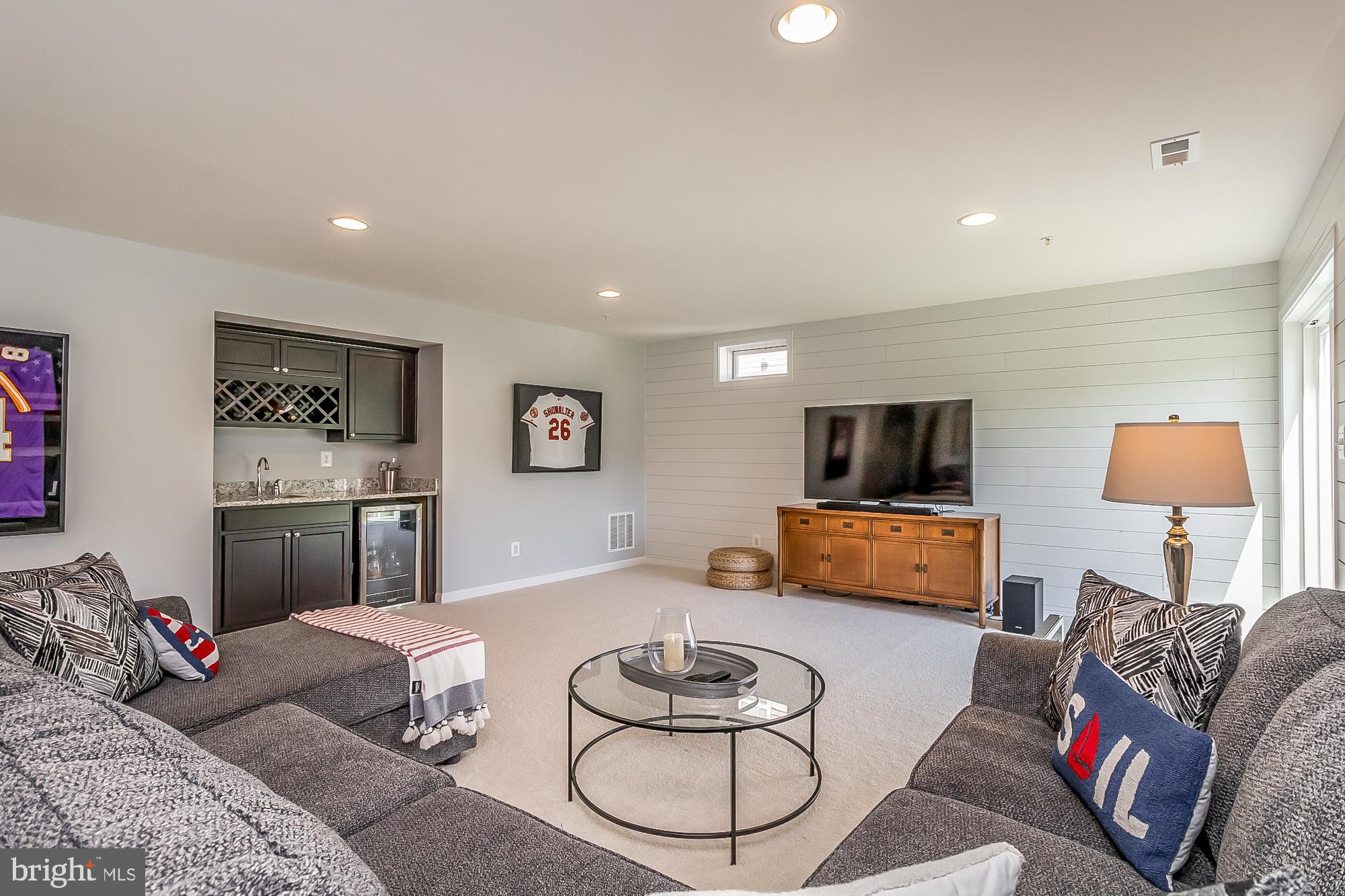 CROMWELL RIDGE - Residential