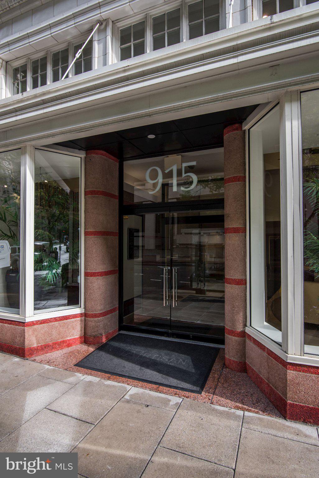 915 E STREET NW 812