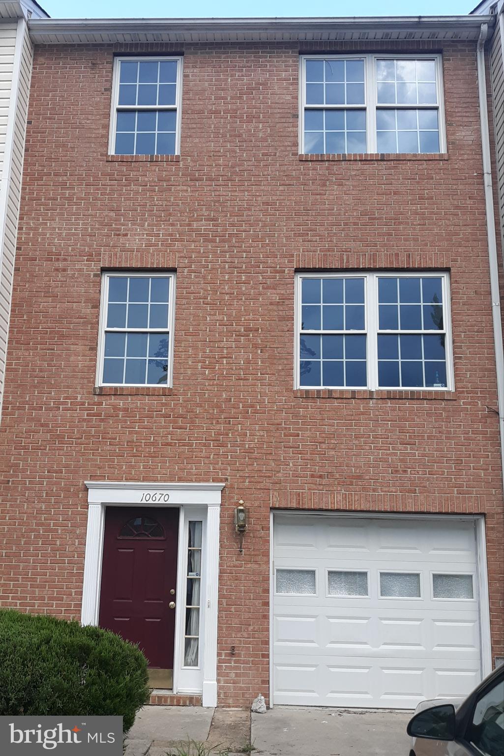 ASPEN WOODS - Residential