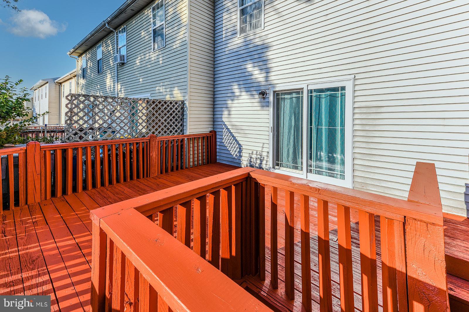 OAKHURST - Residential