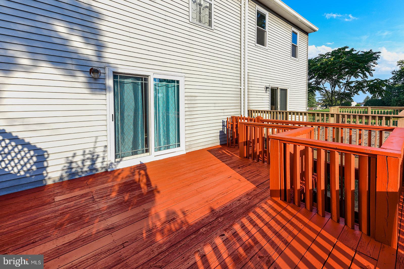 OAKHURST - Residential