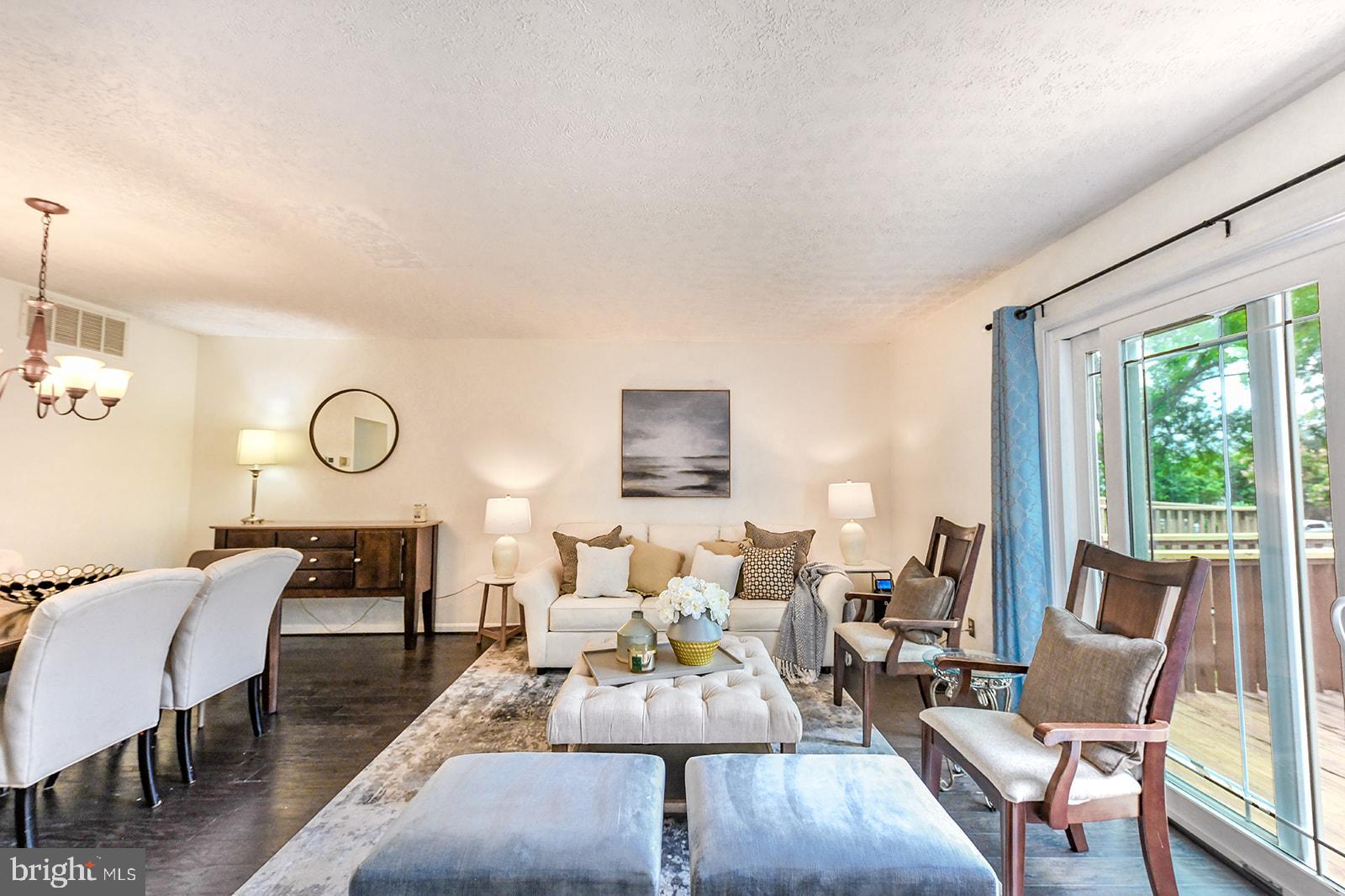 OAKHURST - Residential