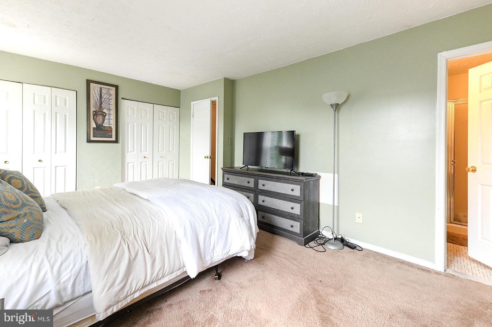 OAKHURST - Residential