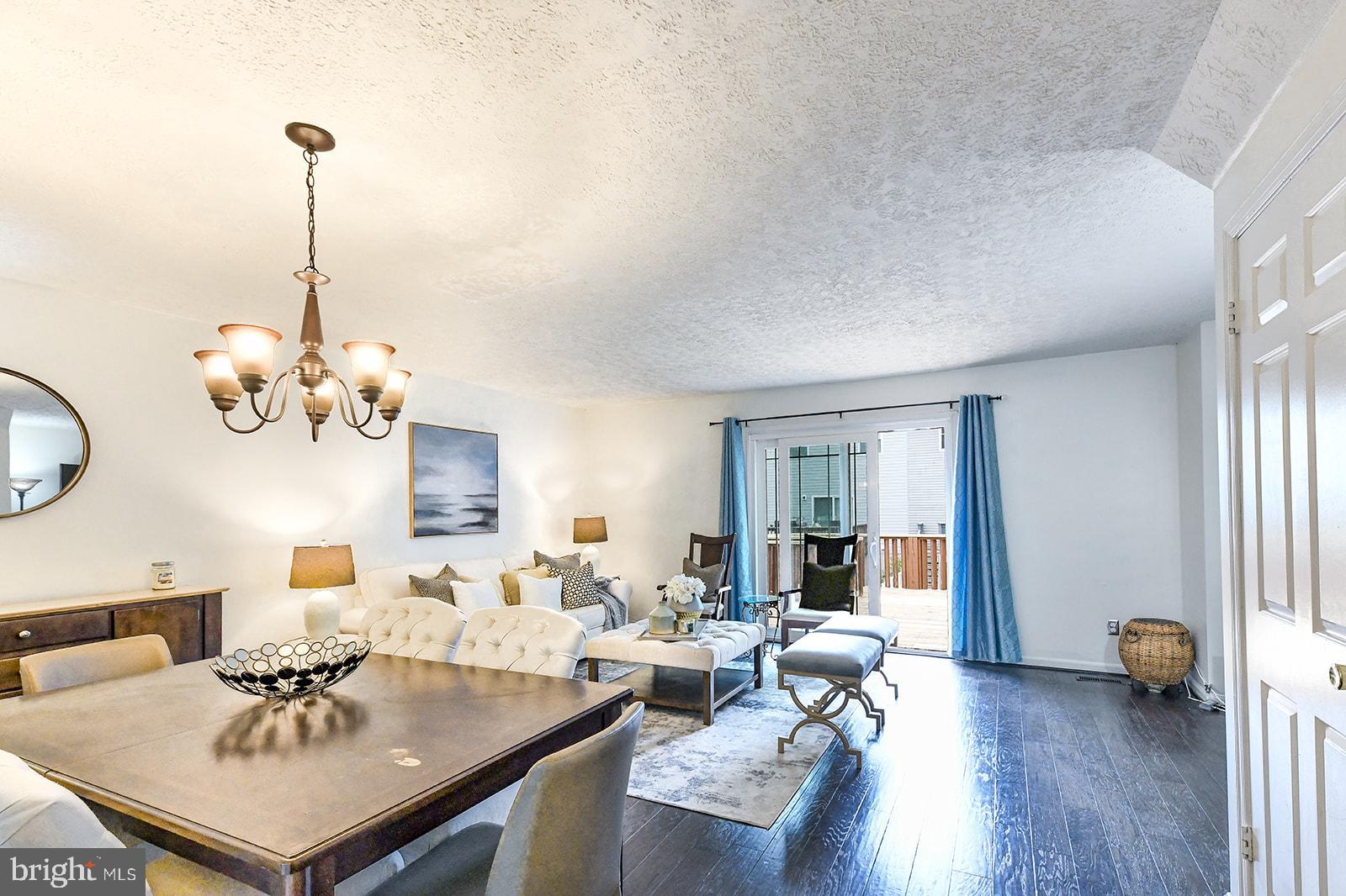 OAKHURST - Residential