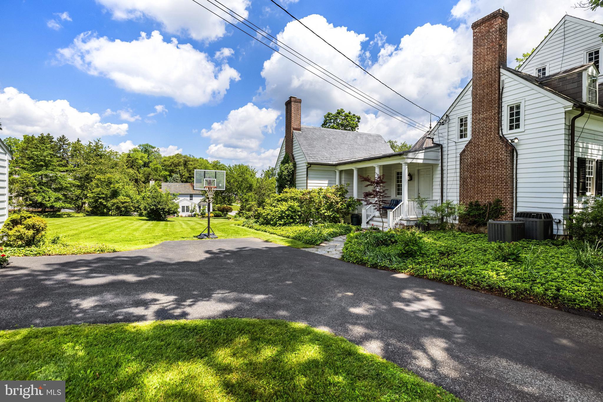 HAMPTON - Residential