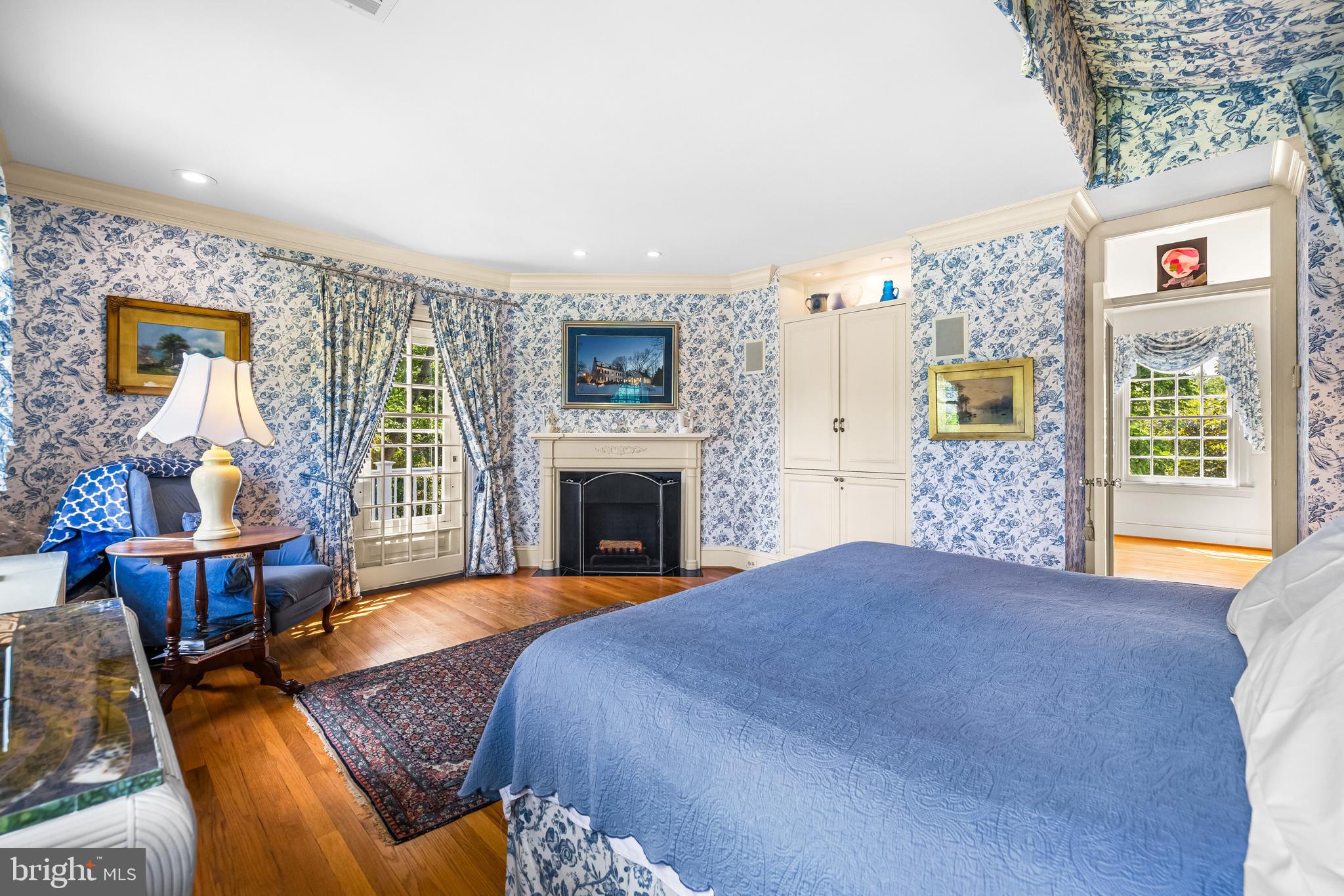 HAMPTON - Residential