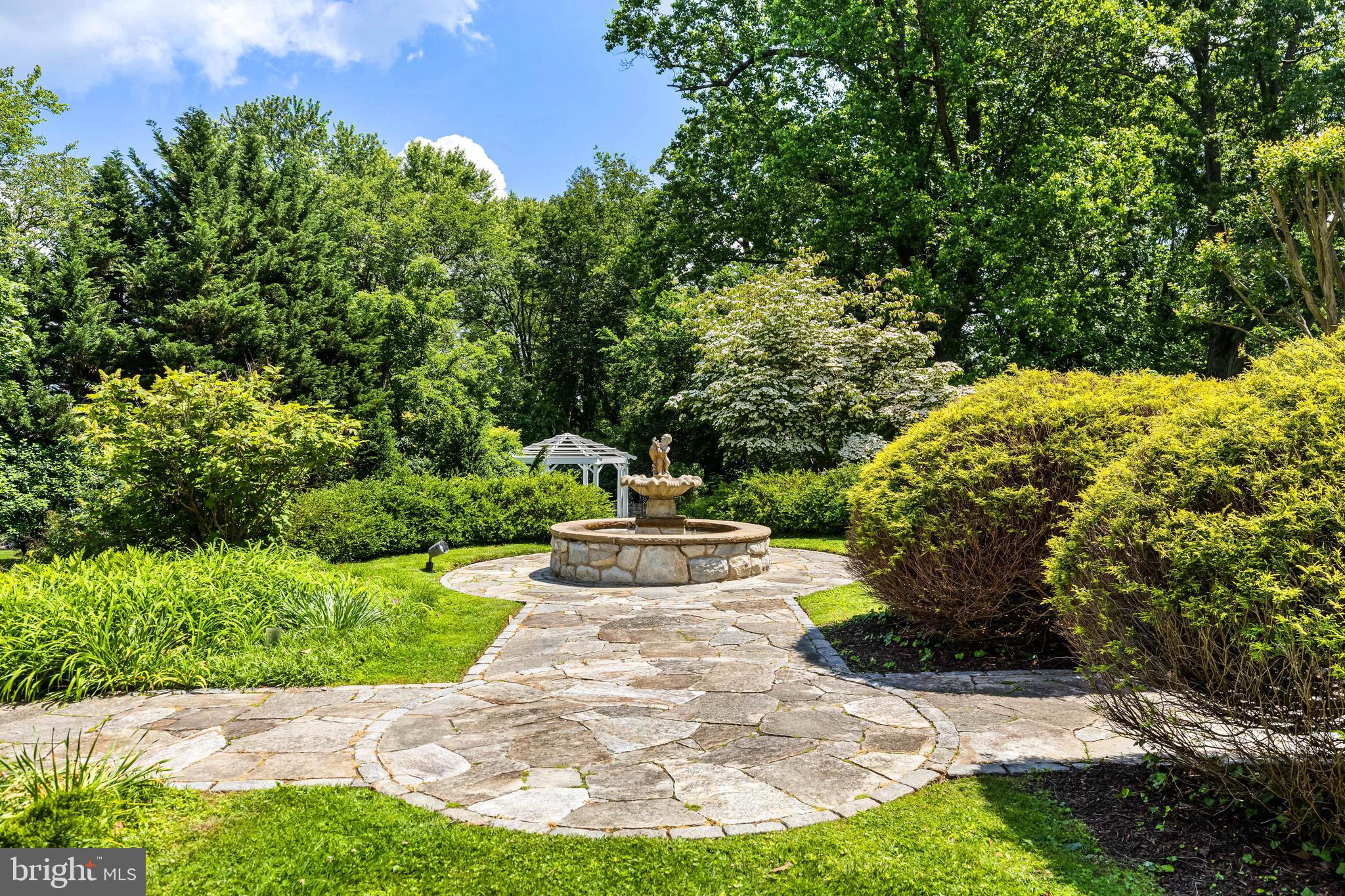 HAMPTON - Residential