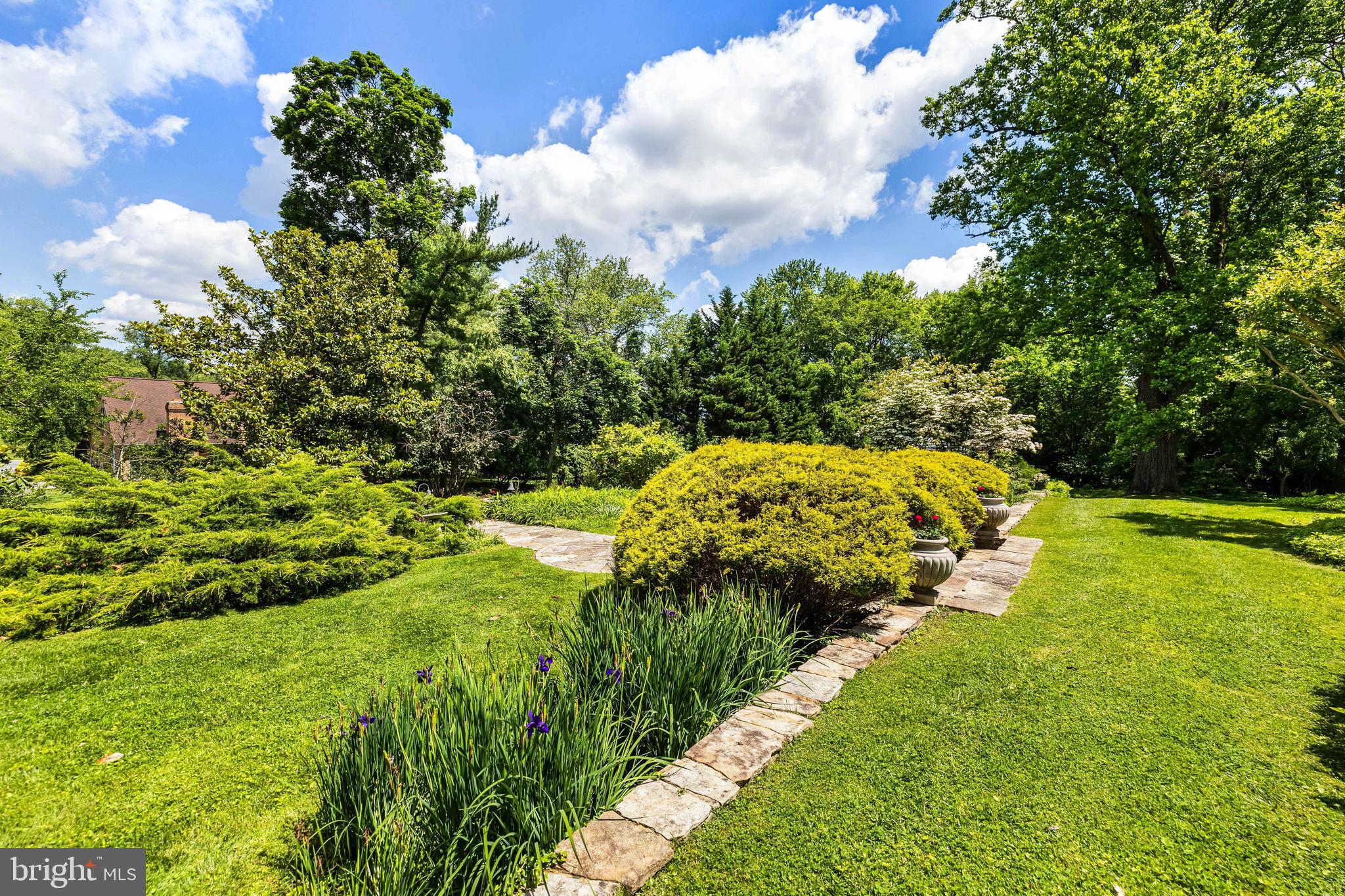 HAMPTON - Residential