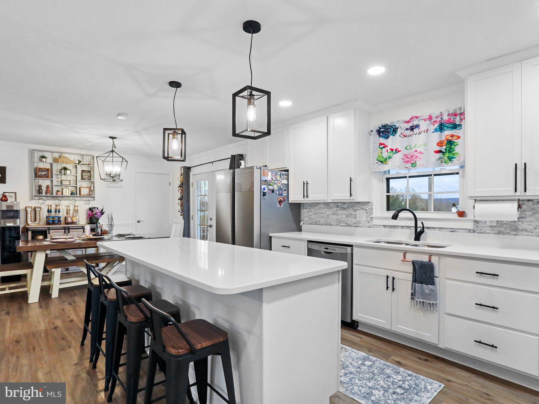 SKY-LIN PARK - Residential