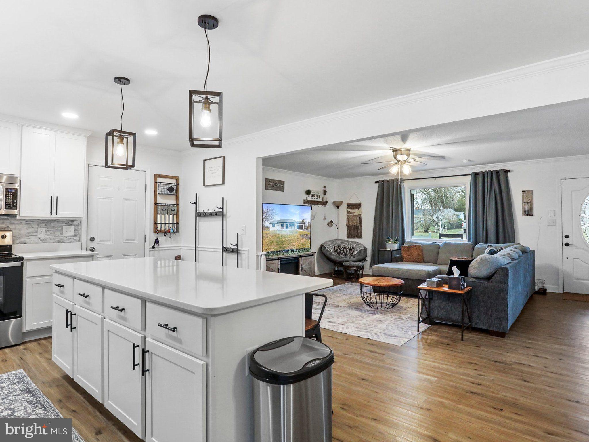 SKY-LIN PARK - Residential