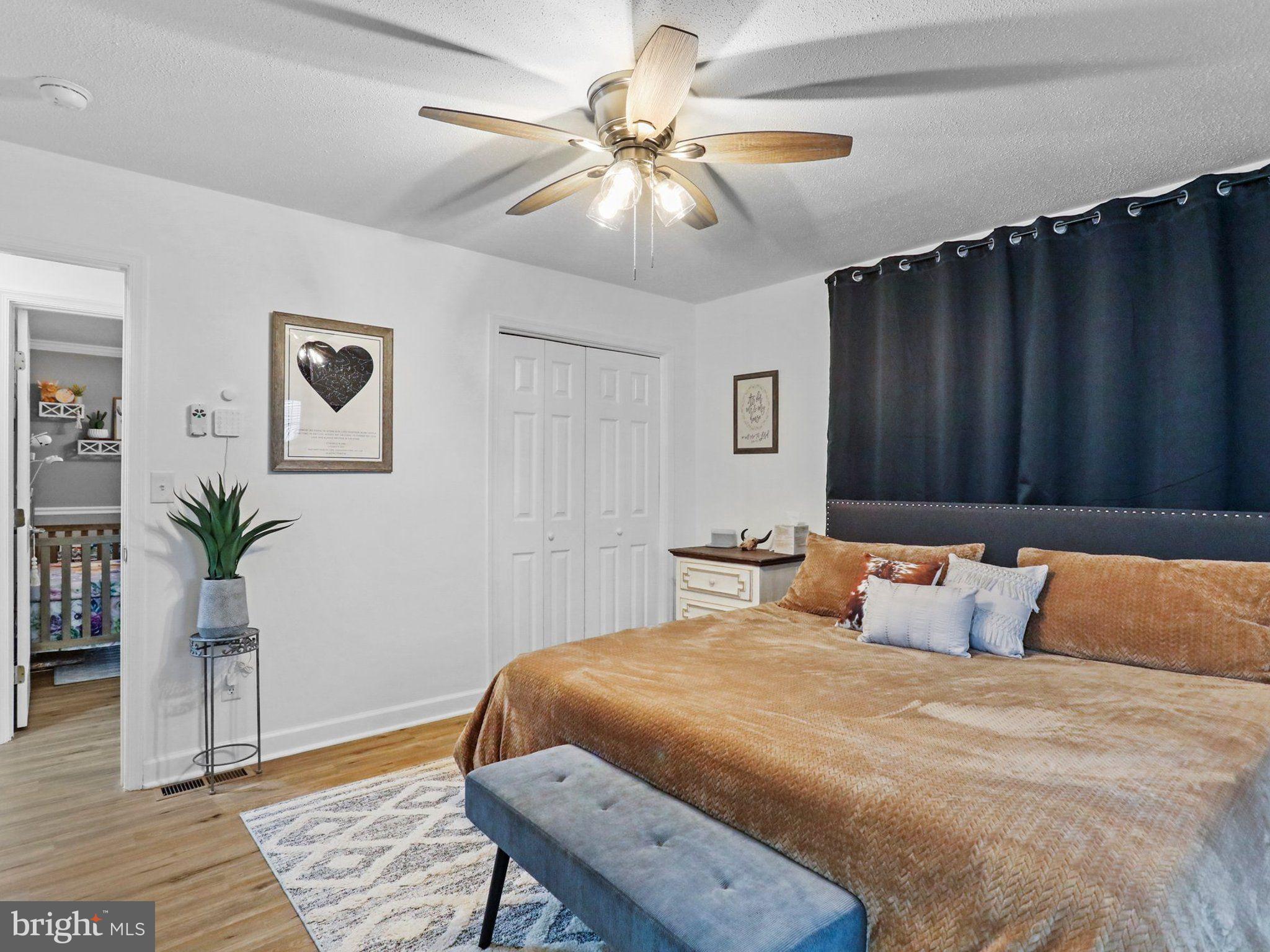 SKY-LIN PARK - Residential