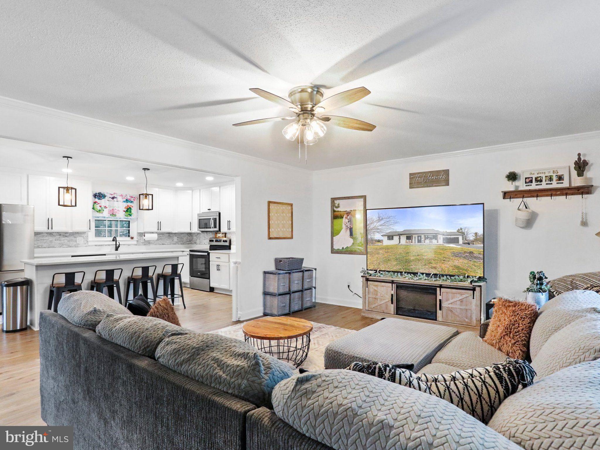 SKY-LIN PARK - Residential