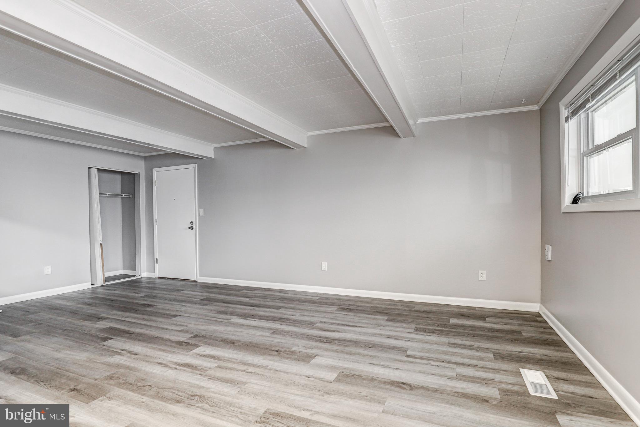 WARREN LODGE - Residential