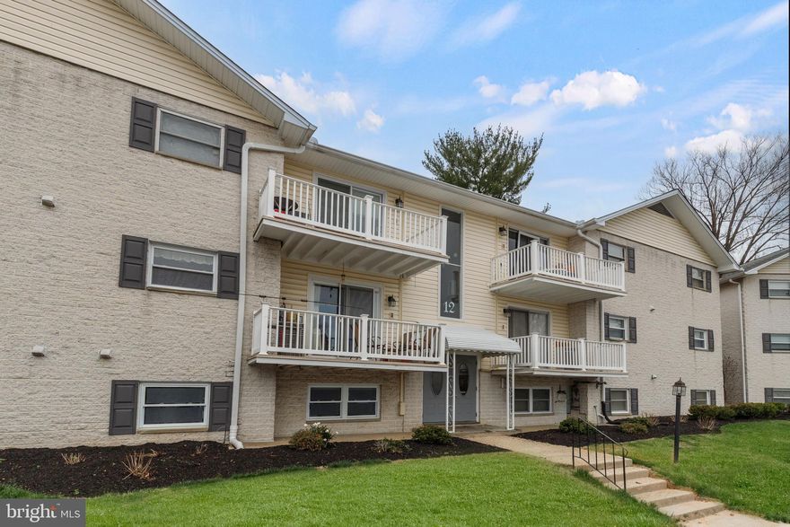 Welcome to 12 Warren Lodge Ct, Unit A – a beautifully updated condo in a highly desirable Cockeysville location! Just moments from York Road, you'll love the easy access to shops, restaurants, and all the local conveniences. Step inside to find stunning LVP flooring throughout and an abundance of natural light pouring into the space. Chef’s kitchen features stainless steel appliances, granite countertops, and a sleek subway tile backsplash. Cozy up by the wood-burning fireplace in the spacious living room, perfect for relaxing evenings. A generously sized bedroom and a modern, stylish bathroom complete this charming unit. Don’t miss your chance to own a move-in ready gem in a prime location!