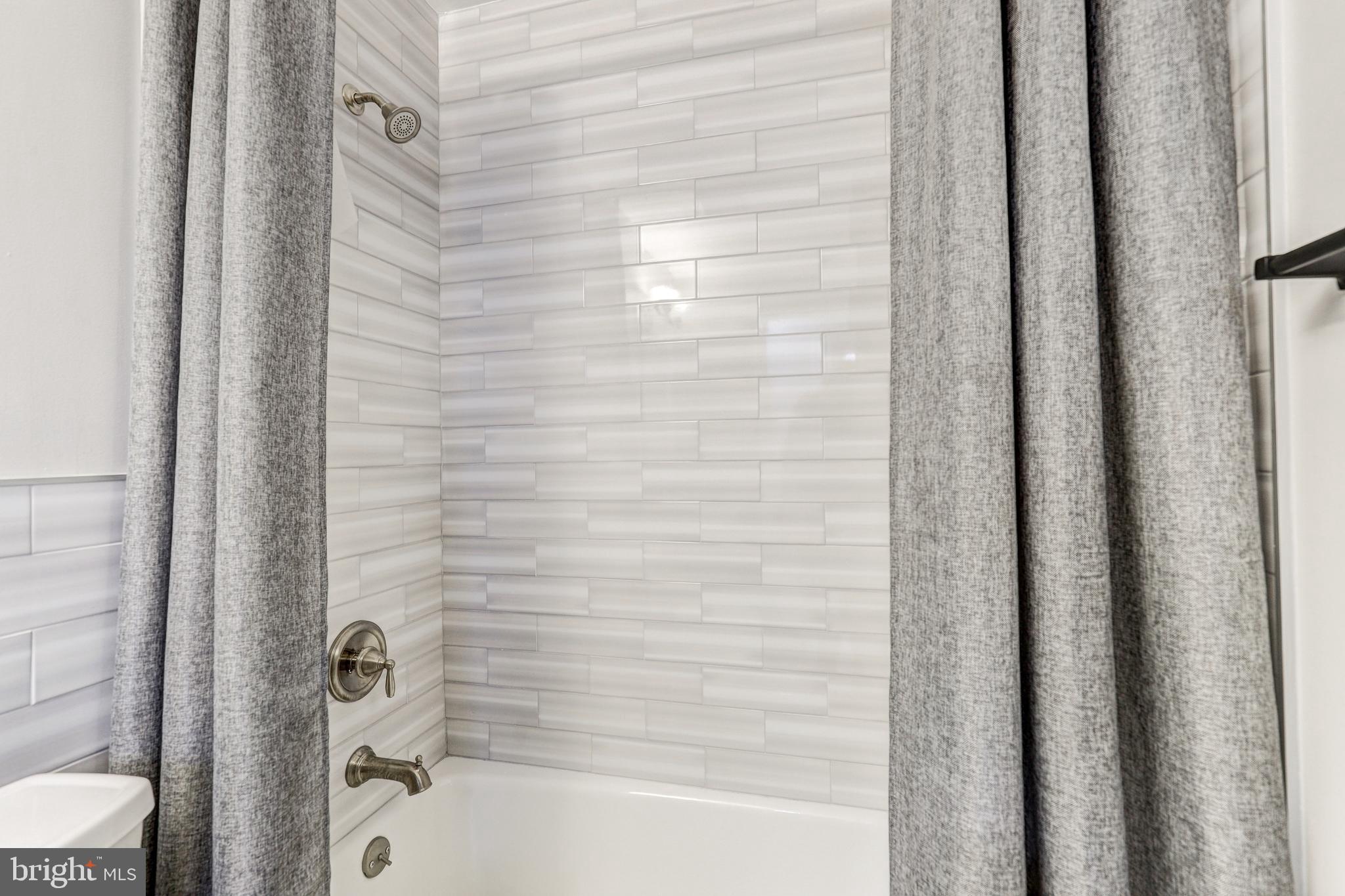 WARREN LODGE - Residential